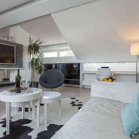 Apartment Regula *
